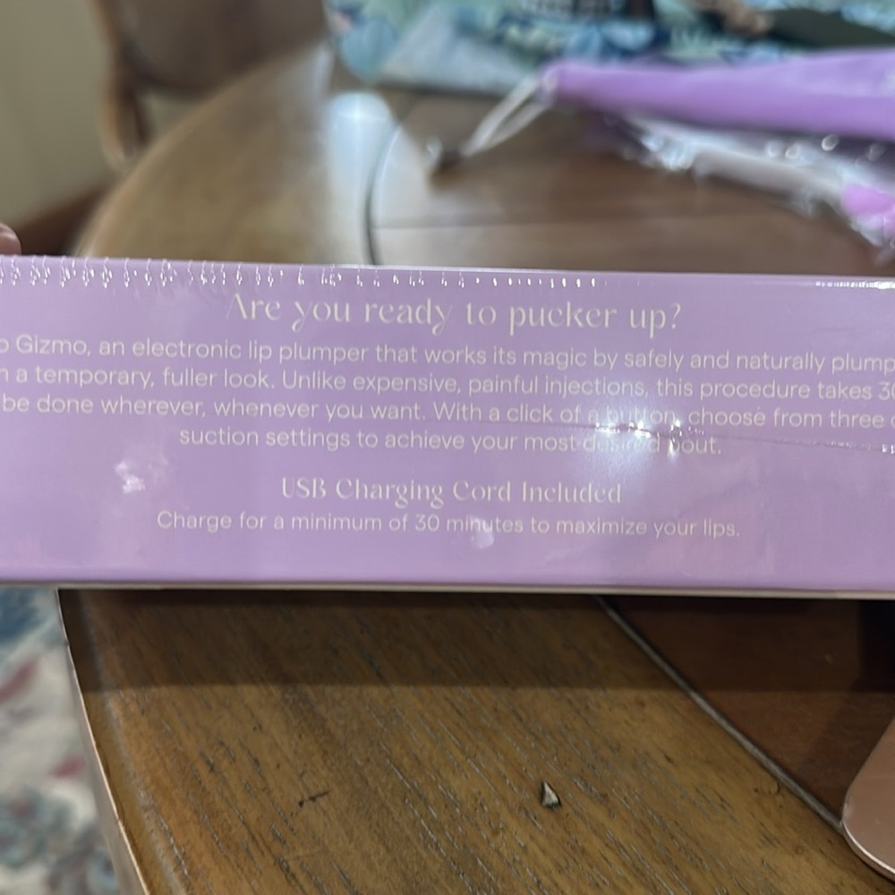 Beambo Lip Gizmo Lip pumping device, new and sealed in unopened pkg. - Picture 7 of 16